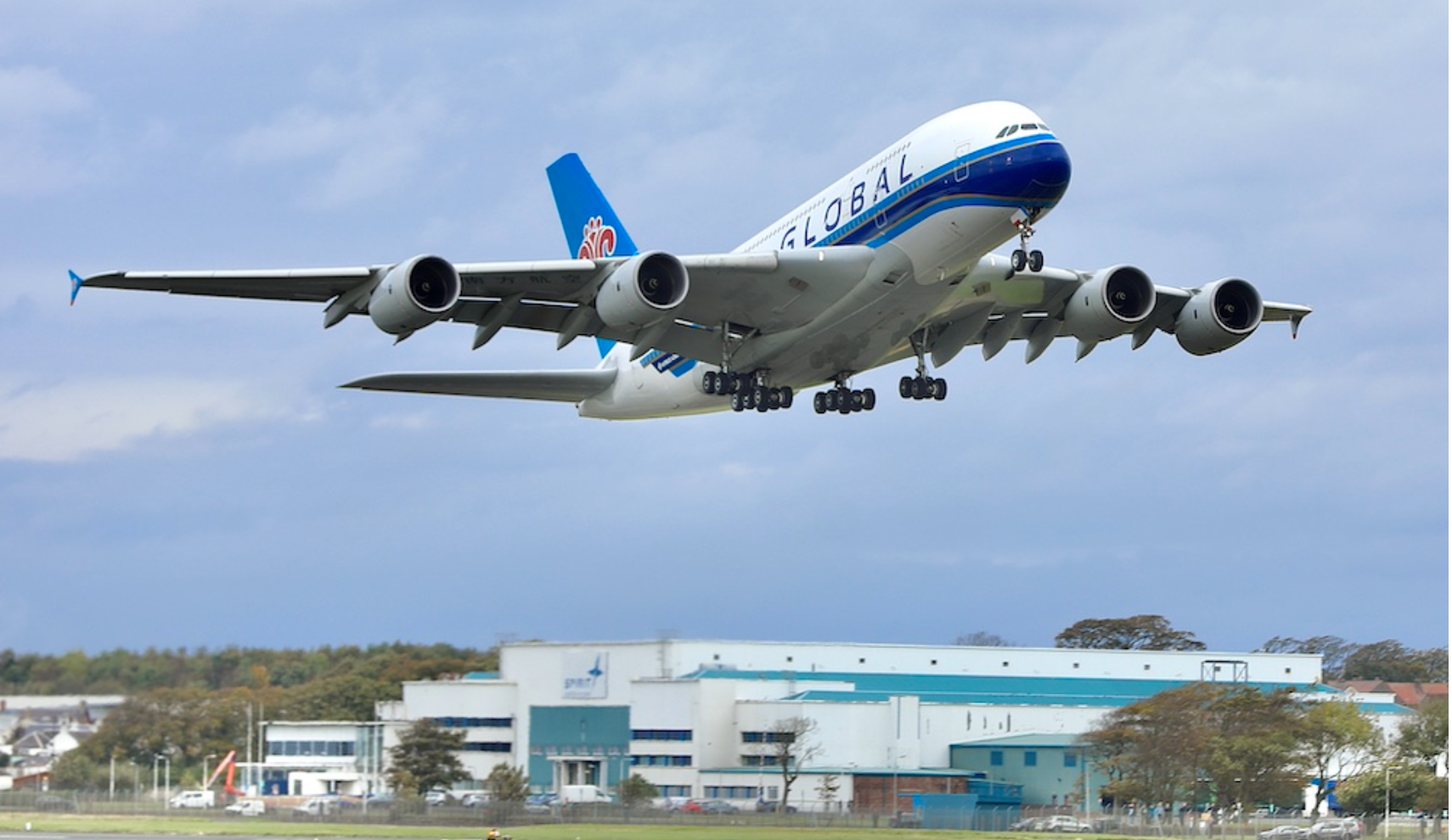 Aeroporto de Beja recebe novo voo de Airbus A380 - Rádio Vidigueira